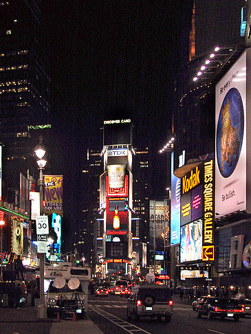 Times Square bei Nacht Fotos