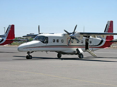 Foto Flugzeug auf dem Landeplatz